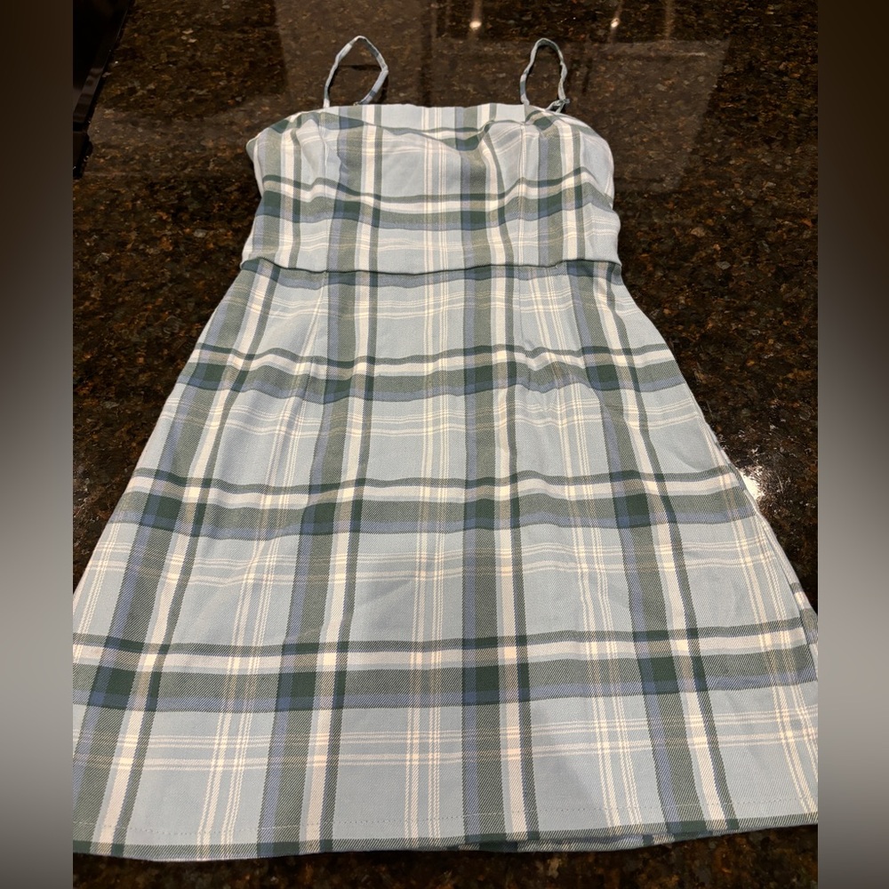 Blue and white plaid dress - perfect for a picnic or a day at the beach!